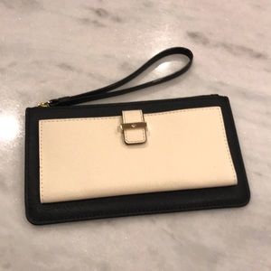 Kate Spade Cream and black wallet/ wristlet NEW